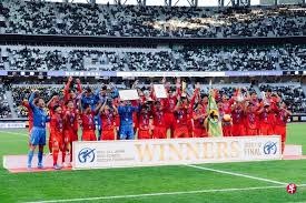 维尼修斯续约陷入僵局：皇马3000万天价要求引发博弈